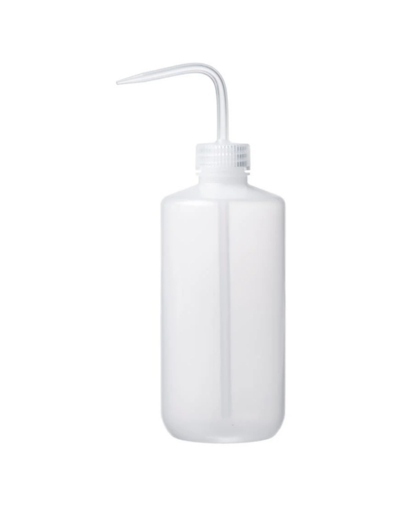 TRANSPARENT SQUEEZE BOTTLE FOR WATERING 500ML